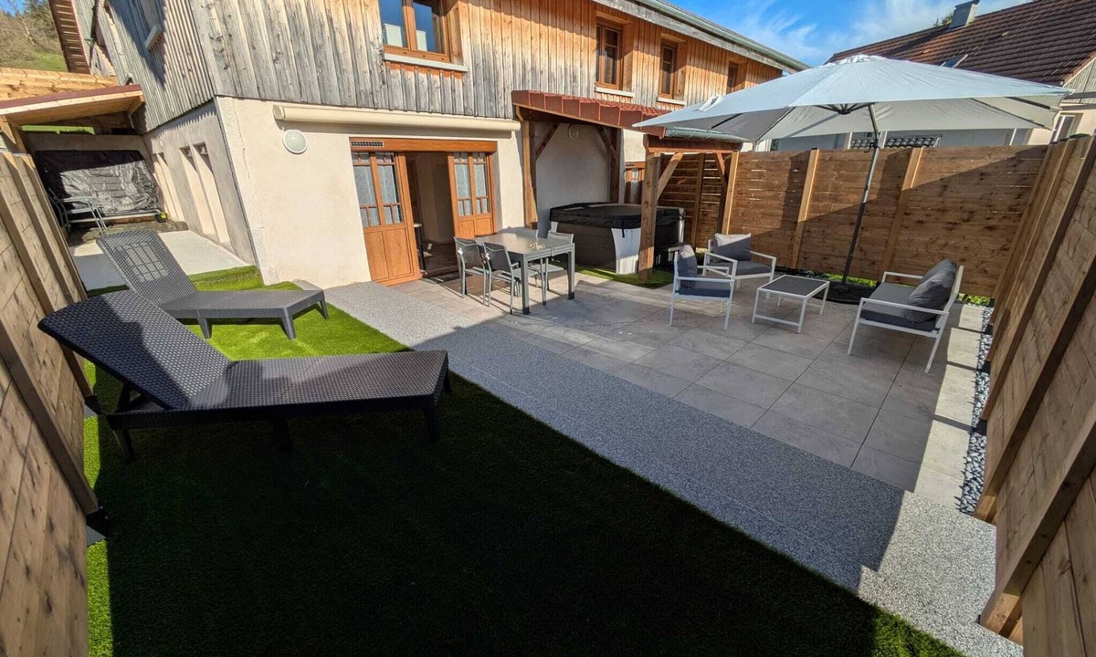 Les Combes Apartment | Gite La Vie Clerc