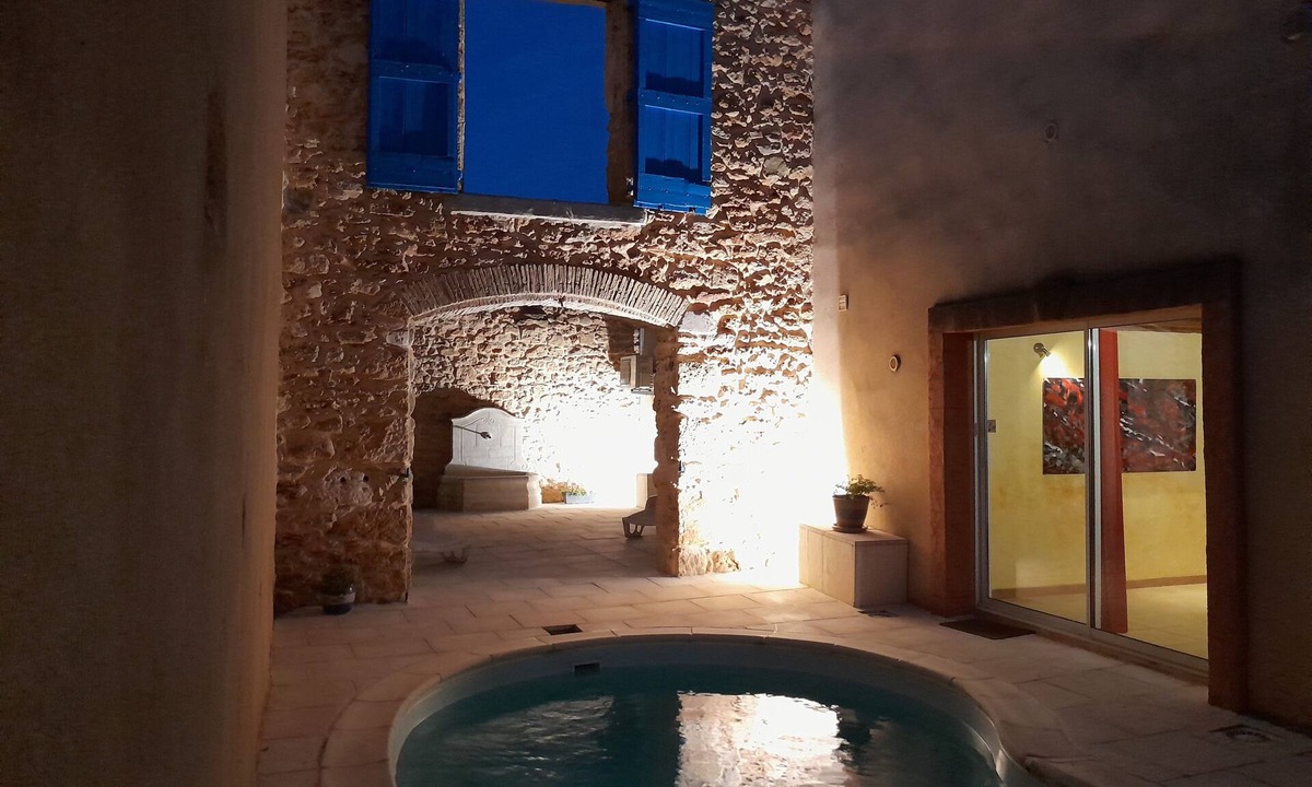 Puisserguier House | Gite lafontaine Puisserguier, between garrigue and sea
