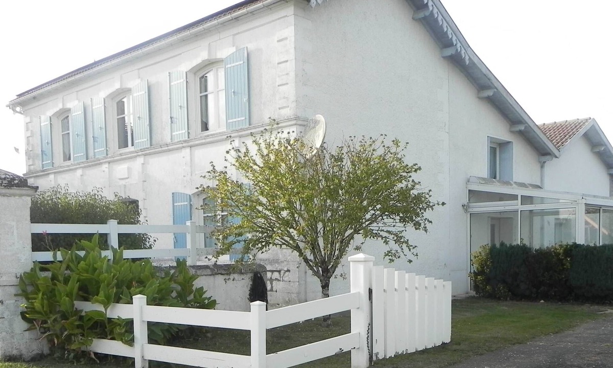 Saint Germain du Seudre House | GITE "les p'tites cagouilles"