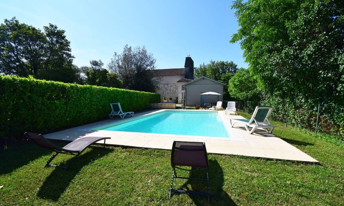 Saint-Martin-de-Villereal House | Gite Le Presbytère avec piscine privée - 6 pers - St Martin de Villeréal, Lot-et-Garonne