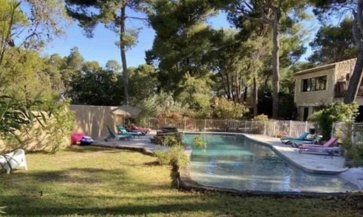 Noves Cottage | Gite le Listaou