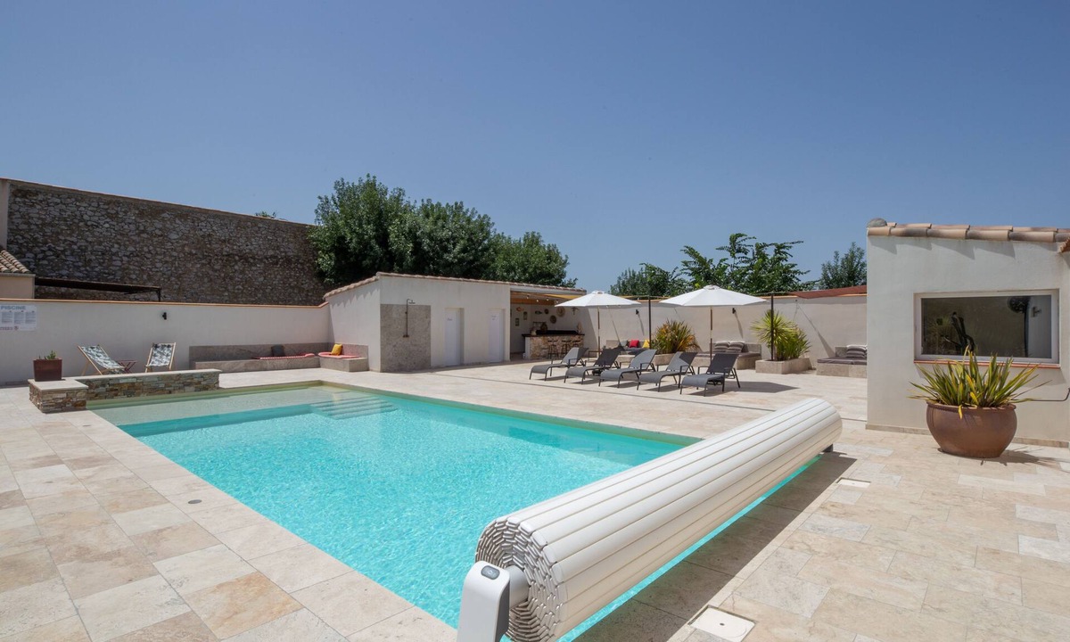 Narbonne House | Gîte Le Loft with jacuzzi and swimming pool 2 minutes from Narbonne