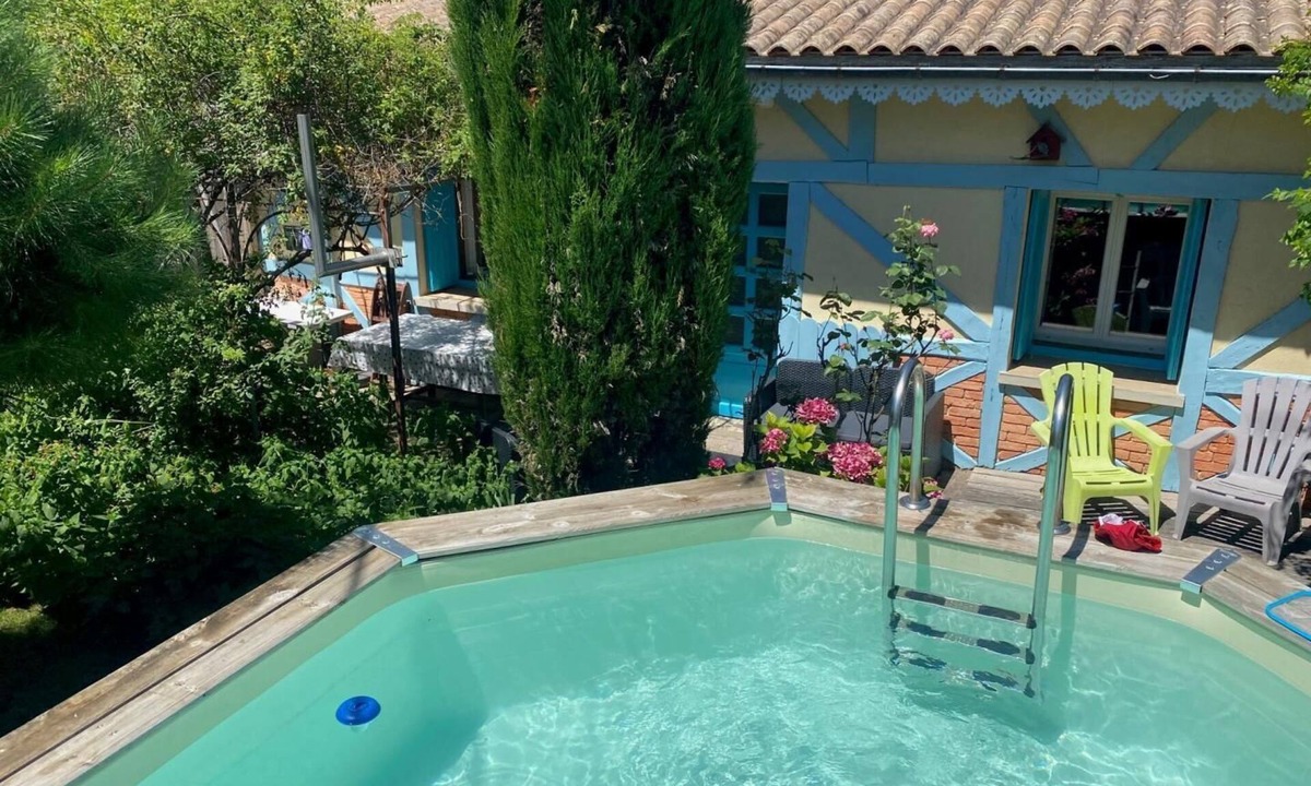 Salignac House | Gite LE Logis D'hortense