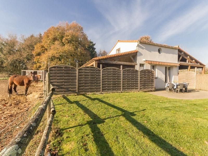 Lege House | Gite Legé, 3 bedrooms, 6 persons