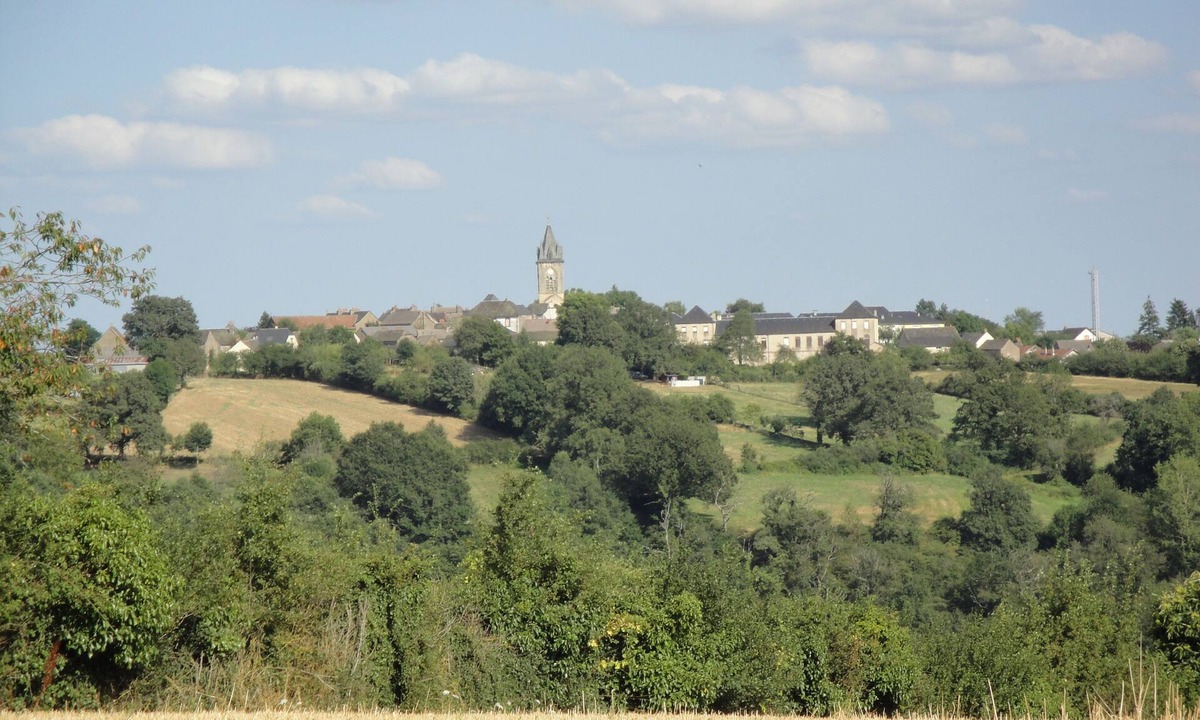 La Salvetat-Peyrales Apartment | GITE LES CERISIERS