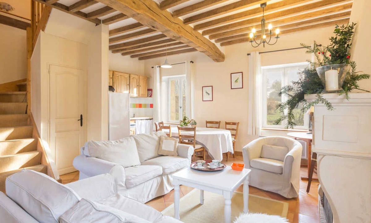 Les Essarts-le-Roi Cottage | Gite Les Essarts-le-Roi, 3 bedrooms, 6 persons