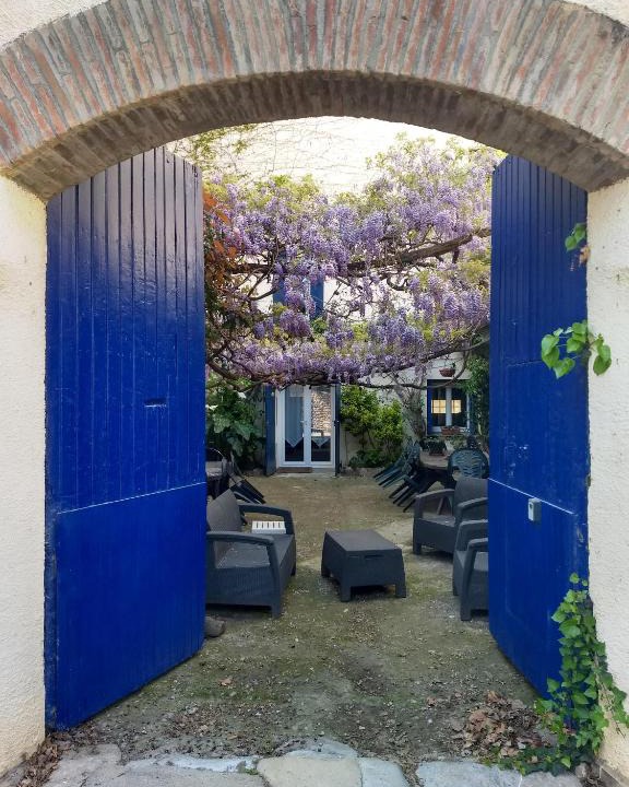 Llupia House | Gite les Glycines