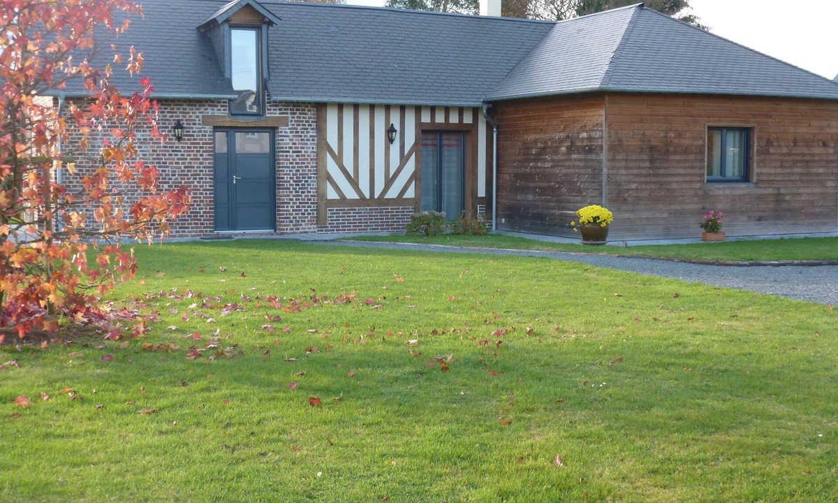 Ablon Cottage | Gite Les Hydrangeas 3 étoiles 2 chambres 4 pers,. Wifi Fiber. near Honfleur.