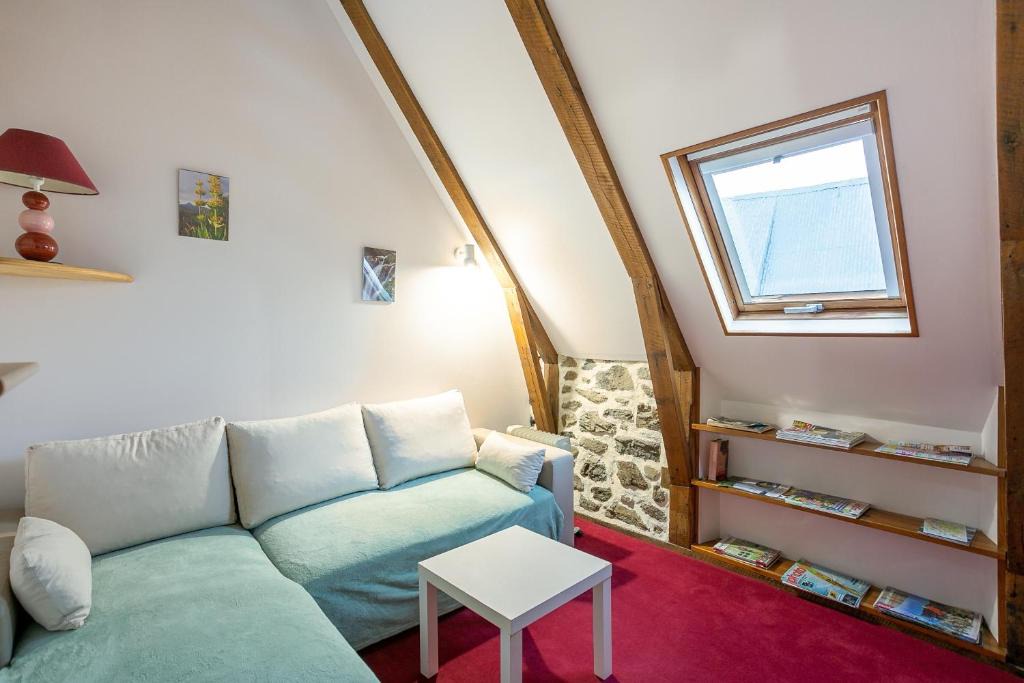 Tremouille House | Gite Les Marmottes