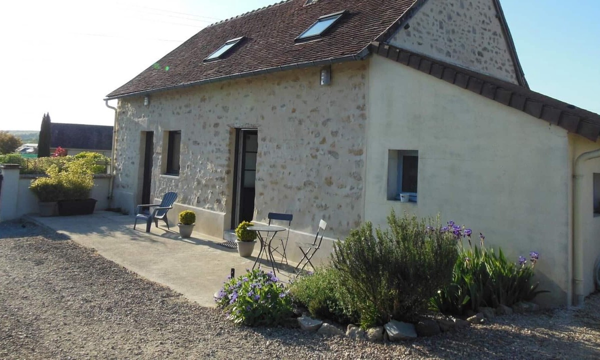 Neufchatel-en-Saosnois Cottage | Gite Neufchâtel-en-Saosnois, 2 bedrooms, 6 persons
