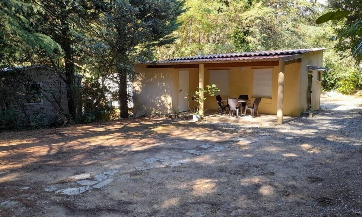 Vallon-Pont-d'Arc Cabin | Gîte on the banks of the river Ardèche