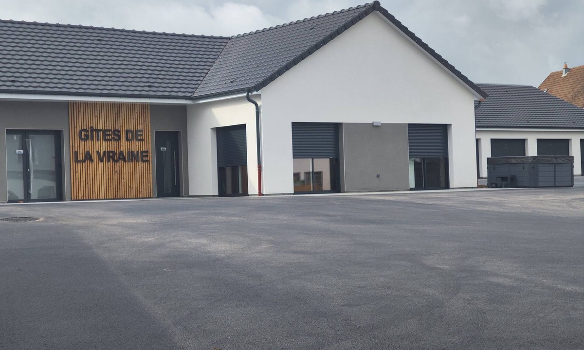 Gironcourt-sur-Vraine Apartment | Gite Oslo