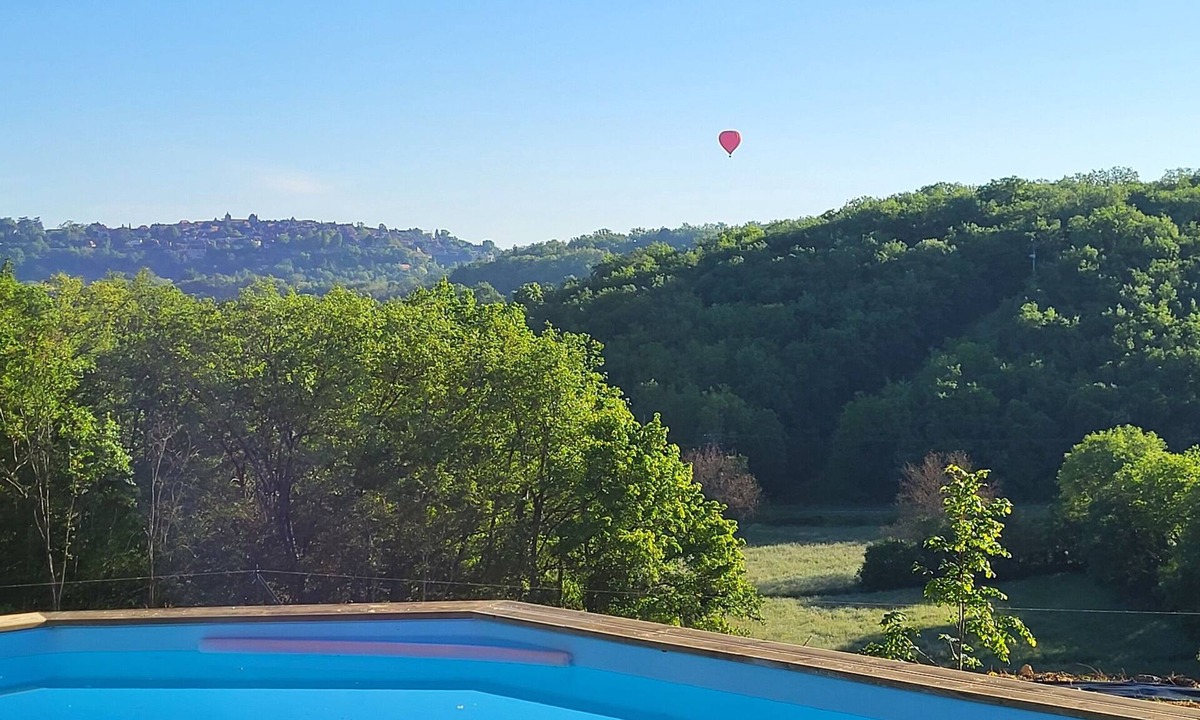 Cenac-et-Saint-Julien House | Gîte overlooking Domme with private pool and spa