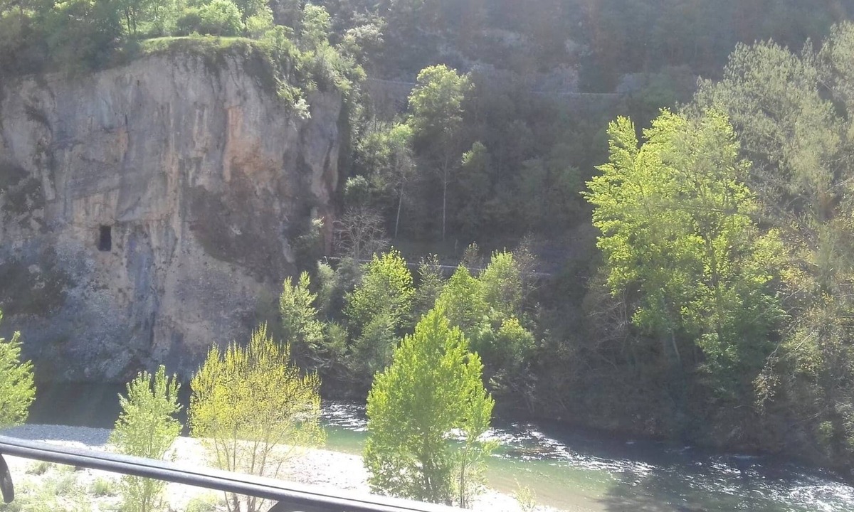 Sainte-Enimie Apartment | Gîte Panoramix by the river