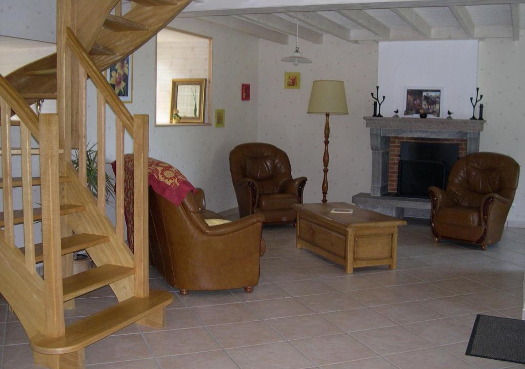 Saint-Pierre-du-Chemin House | Gite Pierre Rose