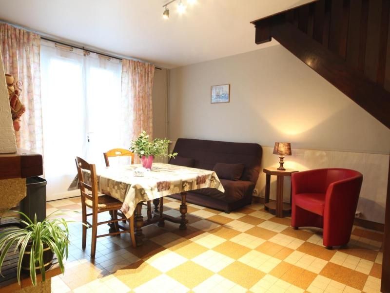 Pissy-Poville House | Gite Pissy-Pôville, 3 bedrooms, 5 persons