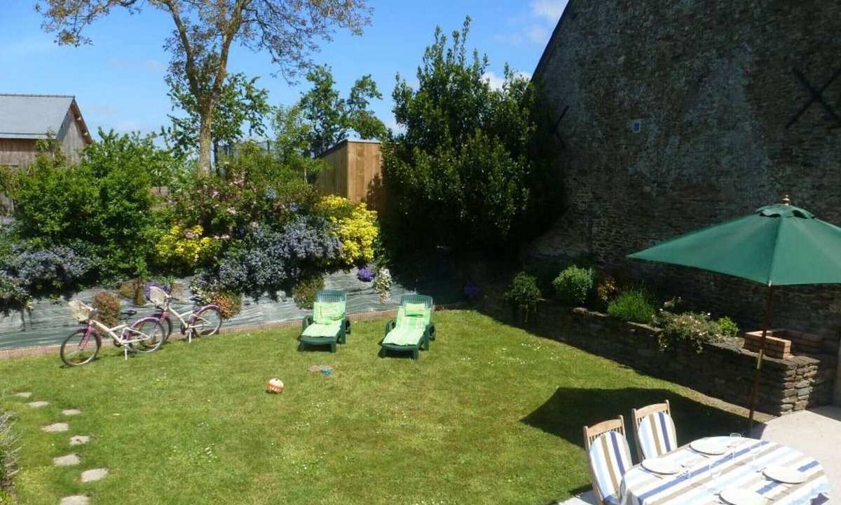 Ardevon Cottage | Gite Pontorson, 2 bedrooms, 4 persons