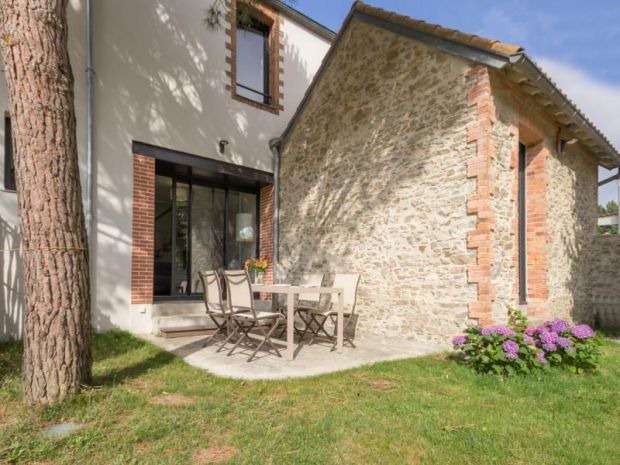 Port-Saint-Pere House | Gite Port-Saint-Père, 2 bedrooms, 4 persons