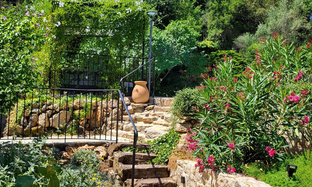 Le Thoronet House | Gite Rental in the Var