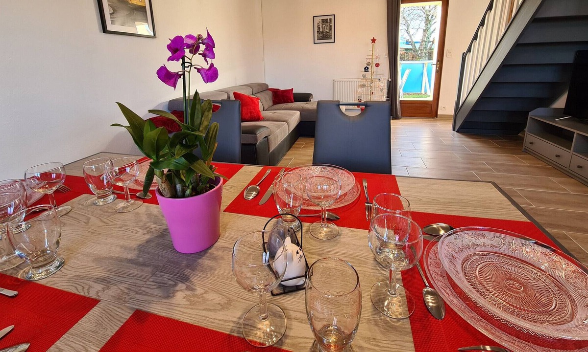 Segry House | Gite Ségry, 2 bedrooms, 6 persons