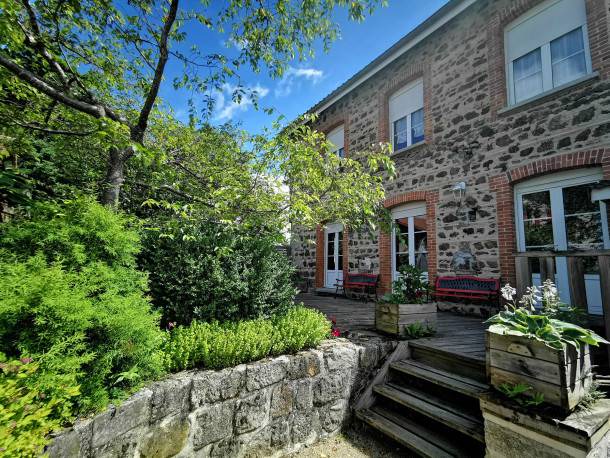 Saint-Romain-Lachalm House | Gite Saint-Romain-Lachalm, 5 bedrooms, 9 persons
