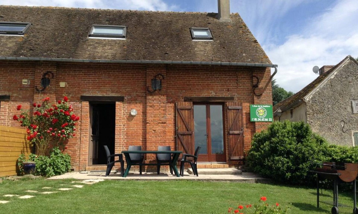 Saint-Clair-sur-Epte Cottage | Gite Saint-Clair-sur-Epte, 2 bedrooms, 3 persons