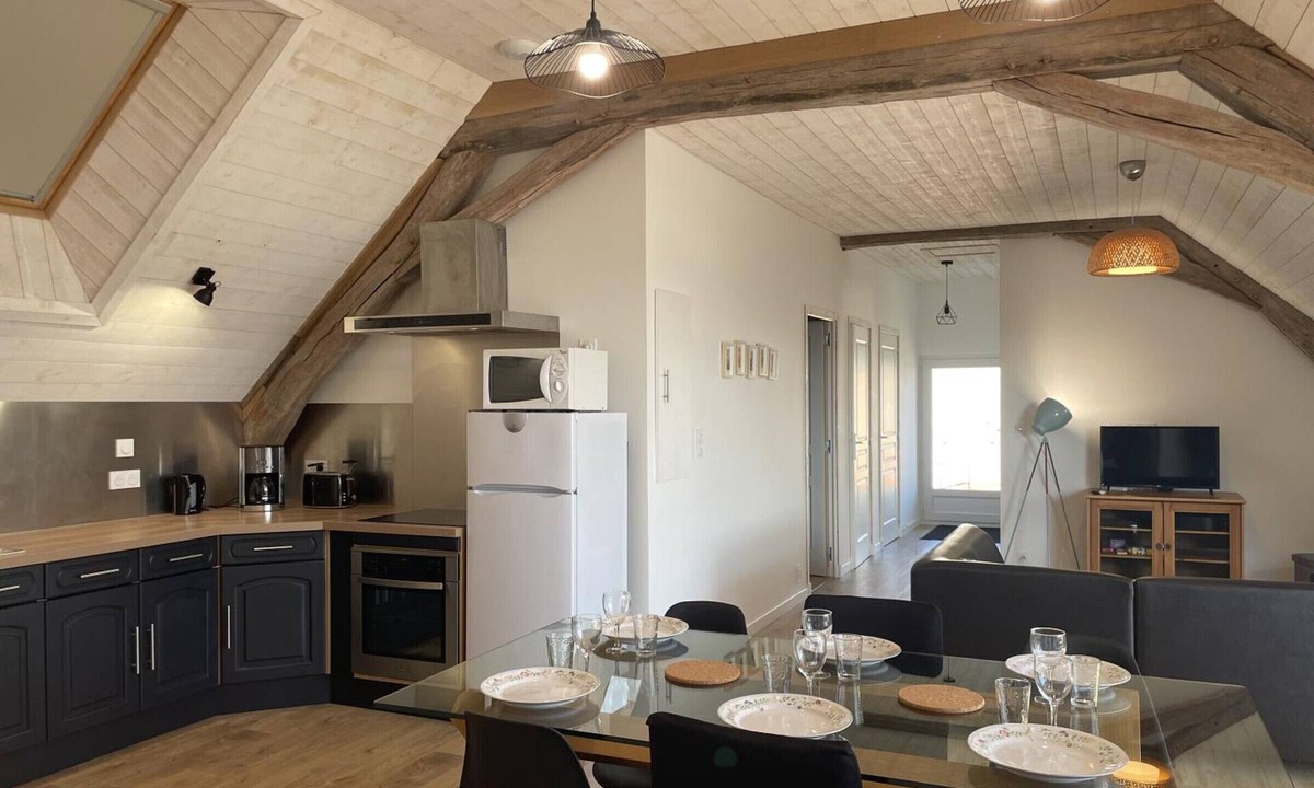 Saint-Leon Cottage | Gite Saint-Léon, 5 bedrooms, 11 persons