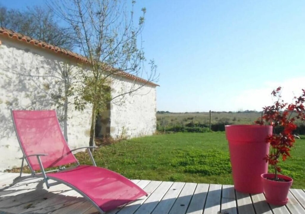 Sallertaine House | Gite Sallertaine, 2 bedrooms, 5 persons
