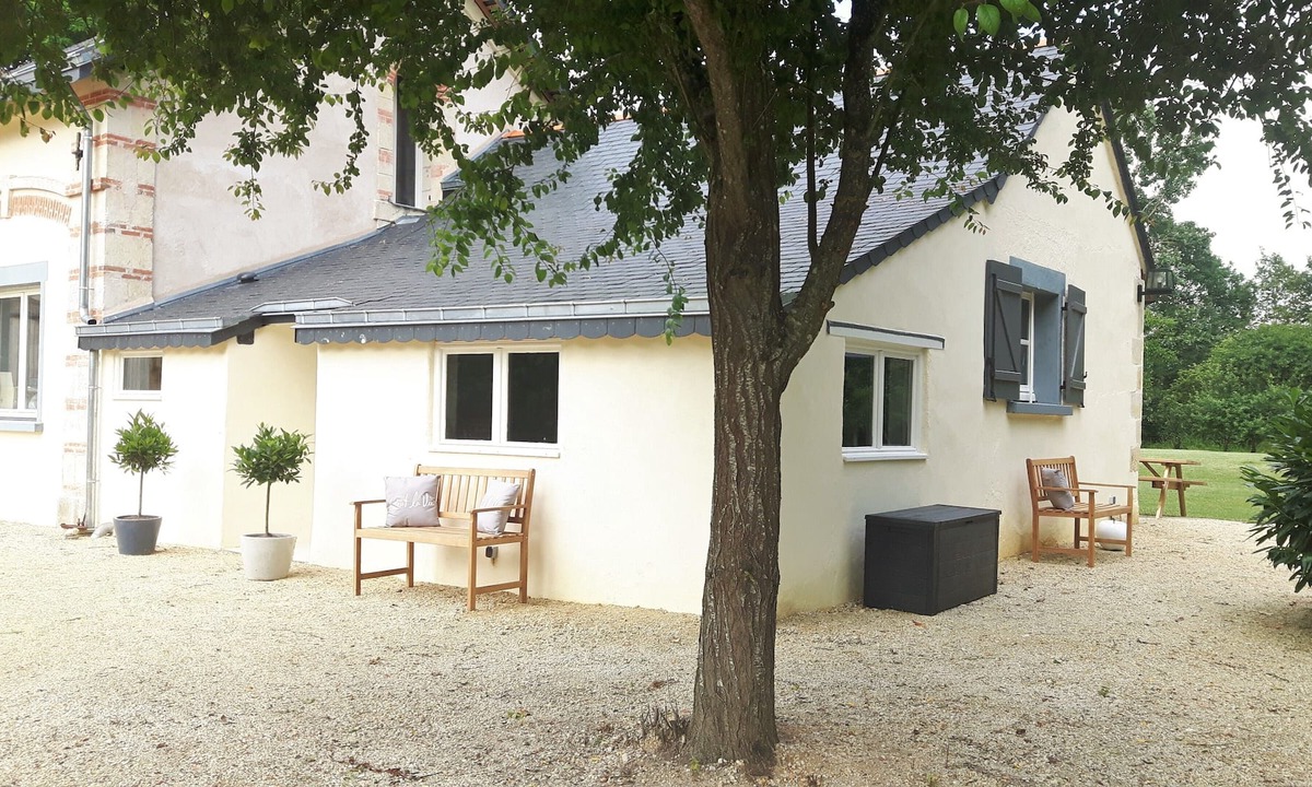 Brion Cottage | Gite / Self catering cottage - at a Loire castle domain - Chateau La Mothaye