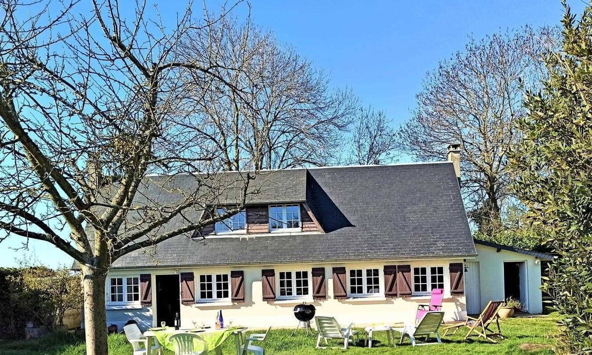 Thil-Manneville House | Gite Thil-Manneville, 2 bedrooms, 4 persons