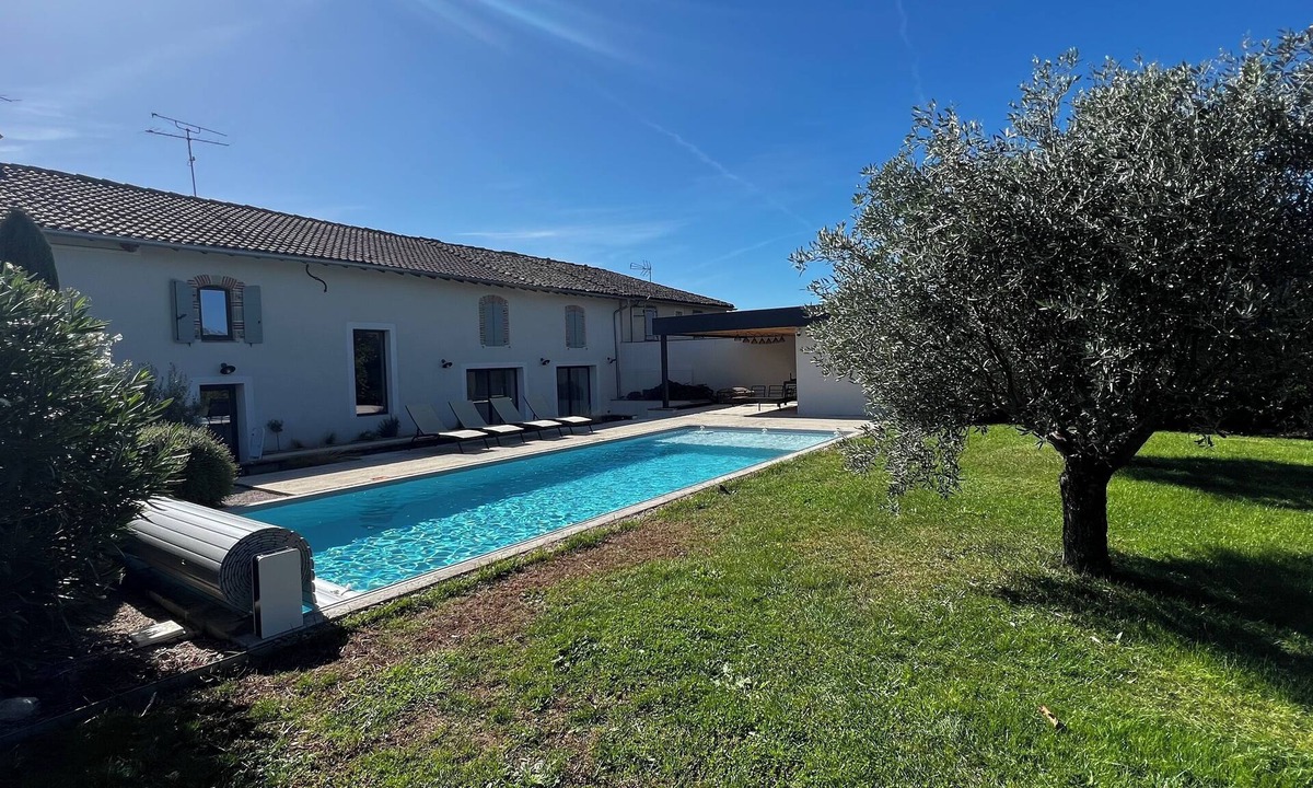Lagrave Villa | Gite Touny Bonnefil - Comfortable villa with swimmingpool