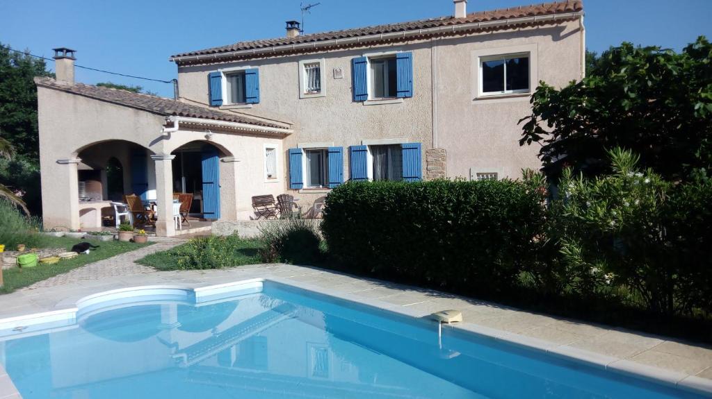 Piolenc House | Gite touristique