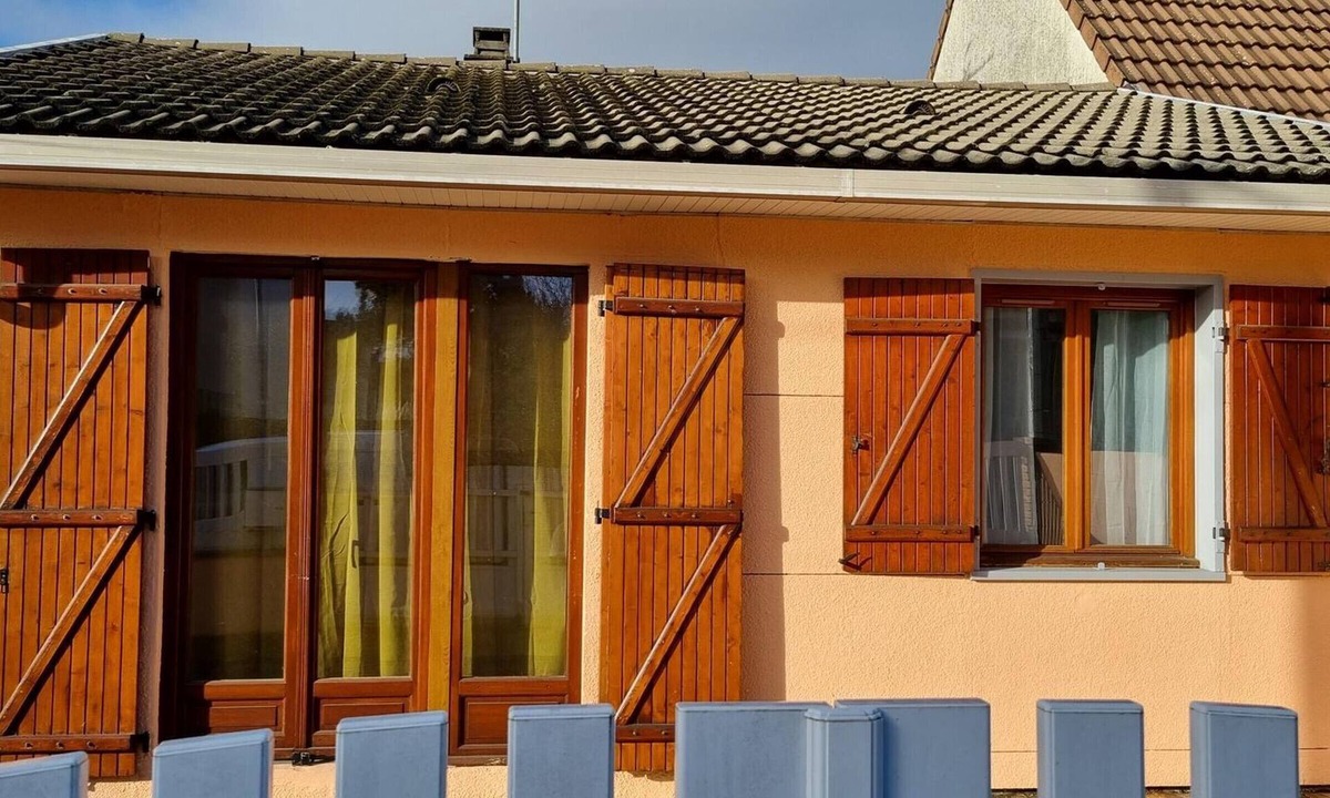 Trappes Cottage | Gite Trappes, 2 bedrooms, 4 persons