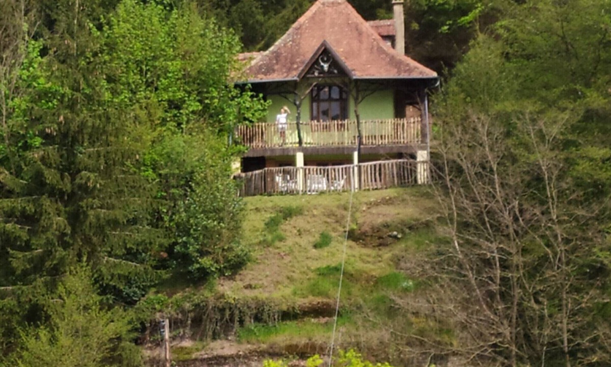 Val-et-Chatillon Cottage | Gite Val-et-Châtillon, 2 bedrooms, 5 persons