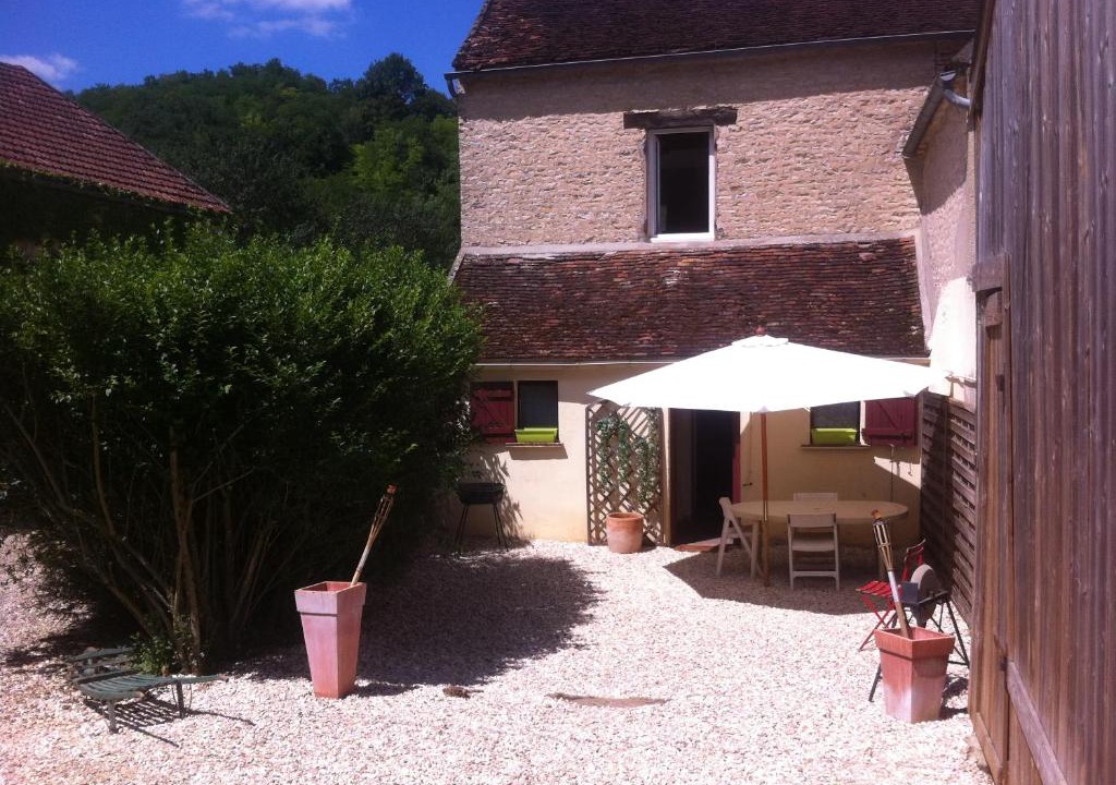 Chamoux House | Gite Vezelay