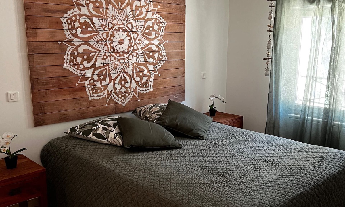 Saint-Martin-d'Ardeche Cottage | GITE VILLA L'ABRI