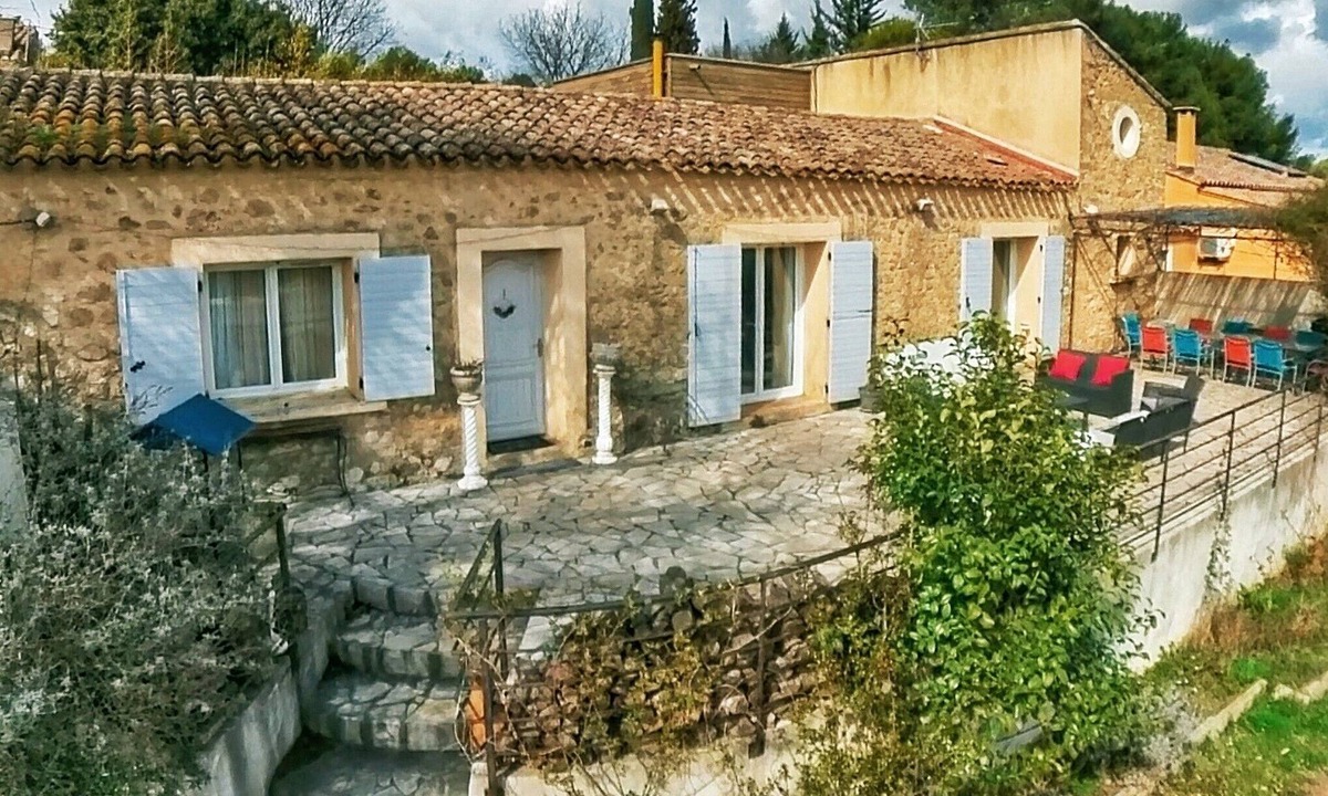 Vailhauques House | Gîte with swimming pool and jacuzzi for 15 people