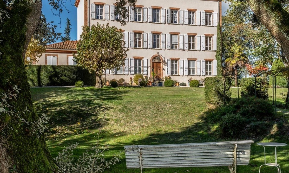Montaut-Ariege Other | Gîte with swimming pool 15p.