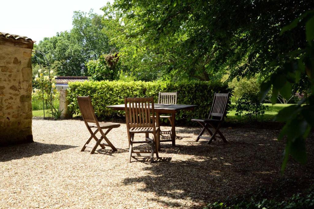 Saint Palais House | Gites La Sauvageonne