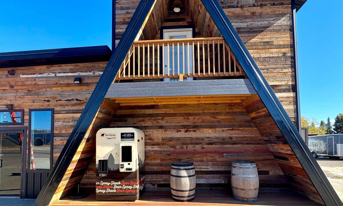 East Glacier Park Village Apartment | Glacier Alpine Escape