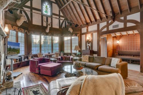 Tahoe National Forest House | Glacier Gap Chalet 10 miles To Sugar Bowl Ski