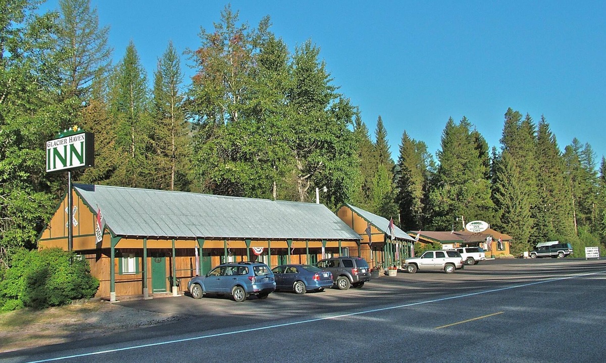 Essex Cabin | Glacier Haven Inn