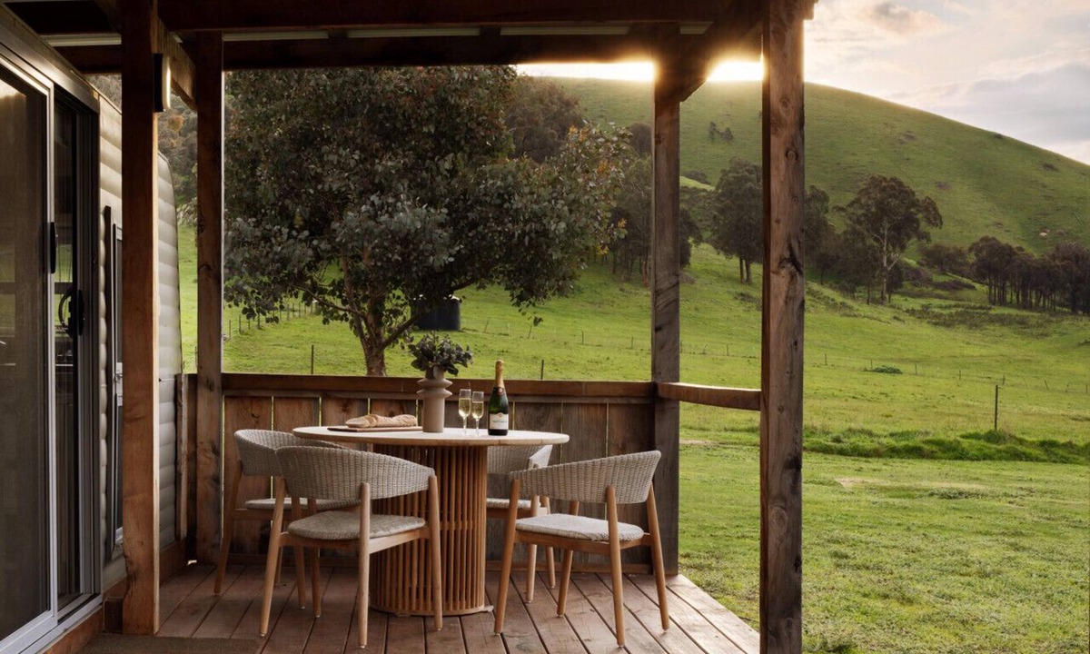 Strath Creek House | Glamper May @ The Village Green