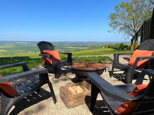 West Heslerton Apartment | Glamping Pod - Vale View