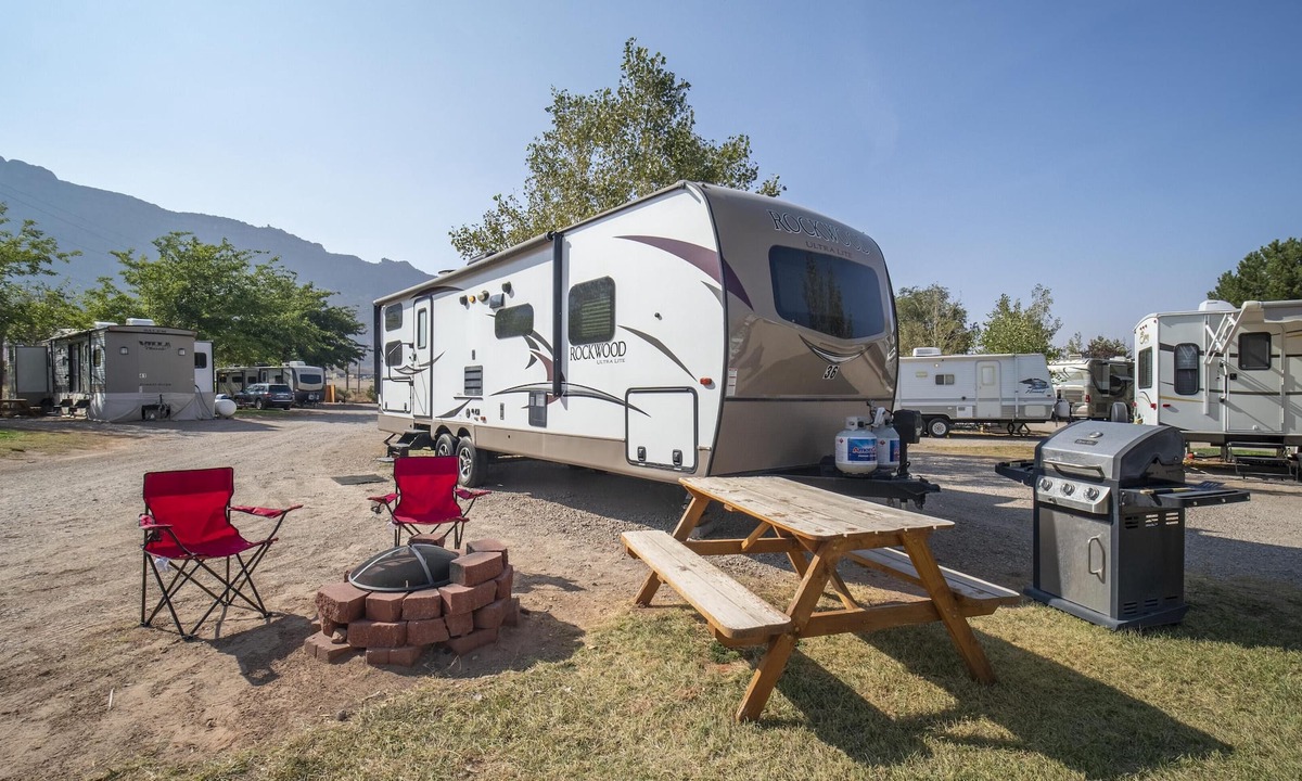 Moab South Valley House | Glamping RV #36 - Outdoor Experience: Glamping Trailer #36