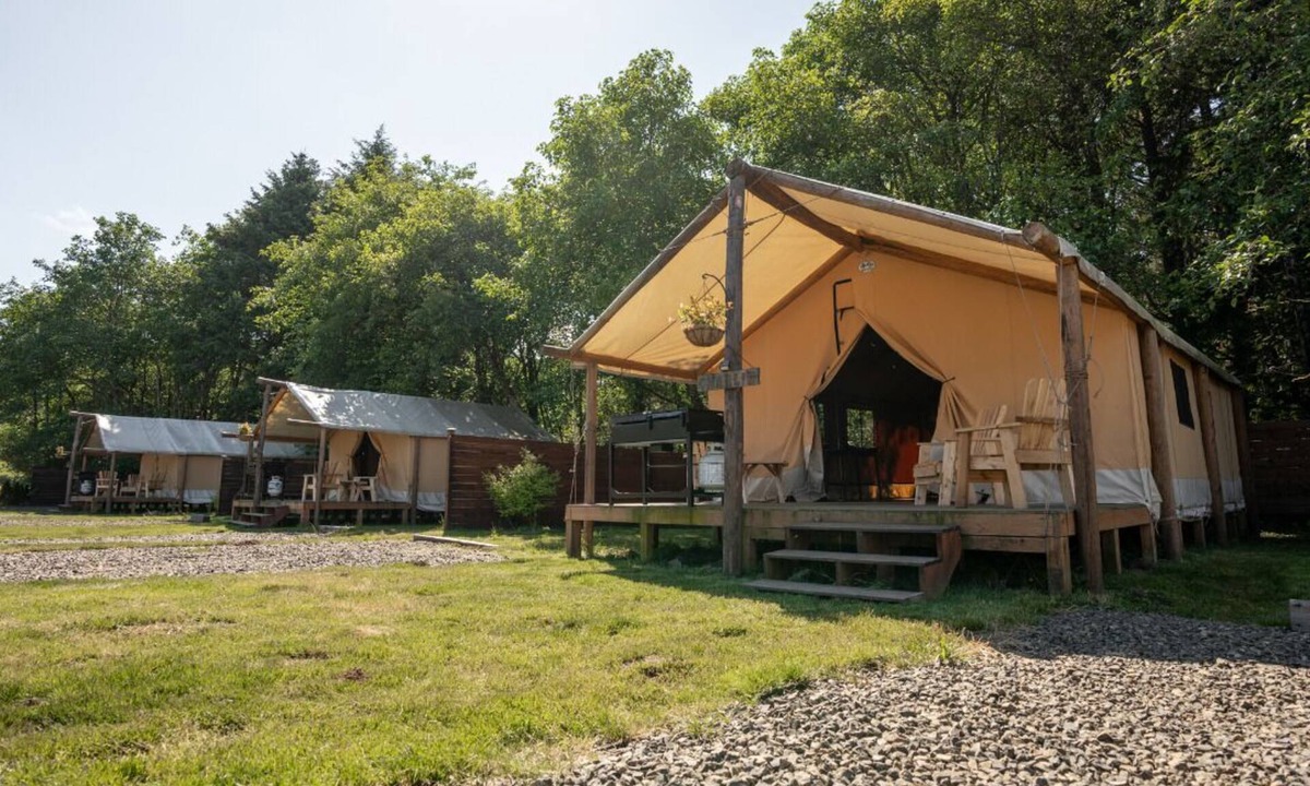 Copalis Beach Cottage | Glamping tent Village