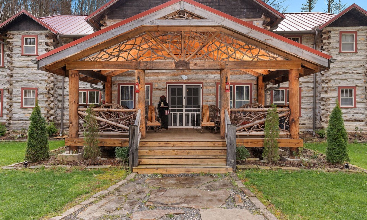 Topton Bed & Breakfast | Glen Choga Lodge