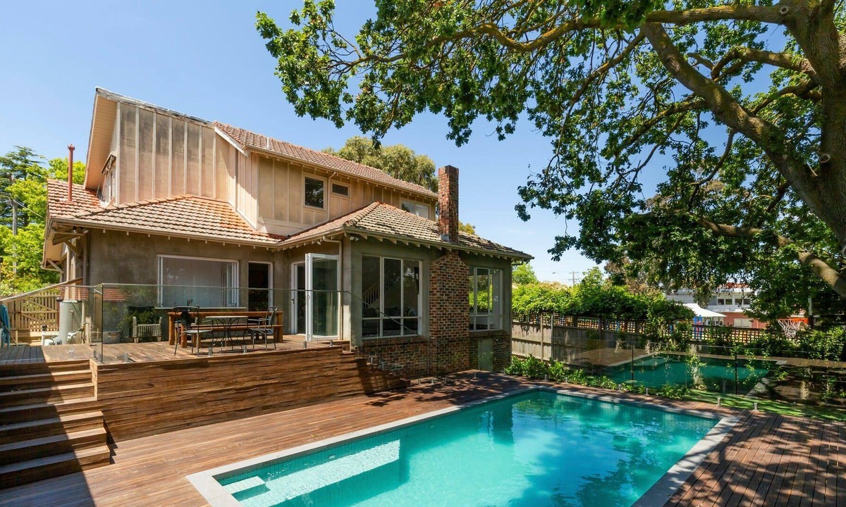 Glen Iris House | Glen Iris Road (Heated Pool)