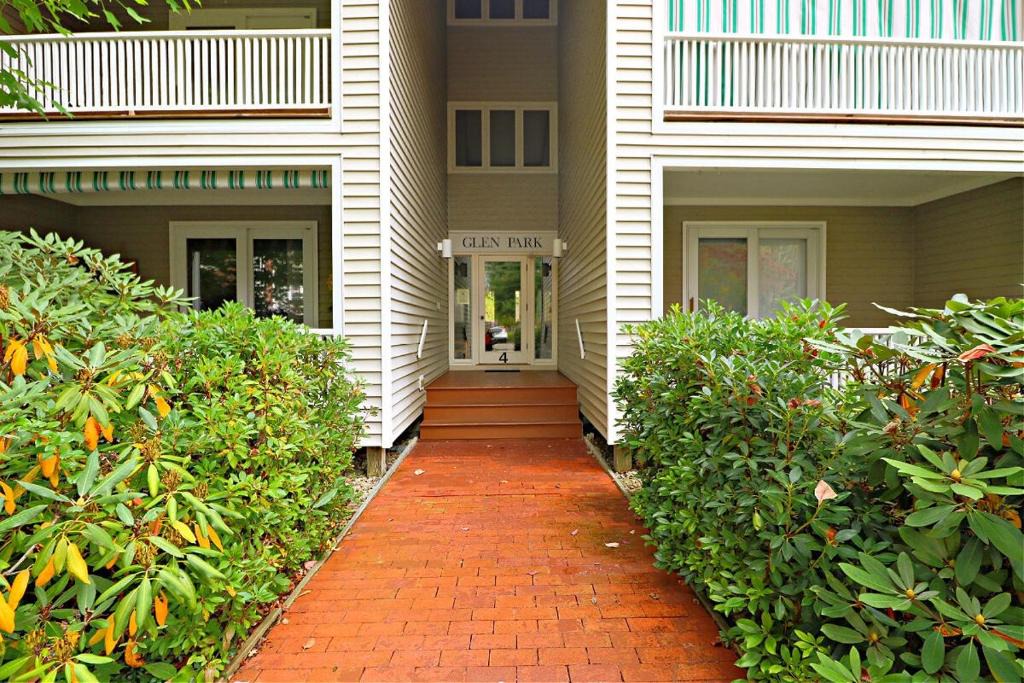 Chautauqua Apartment | Glen Park C4 condo