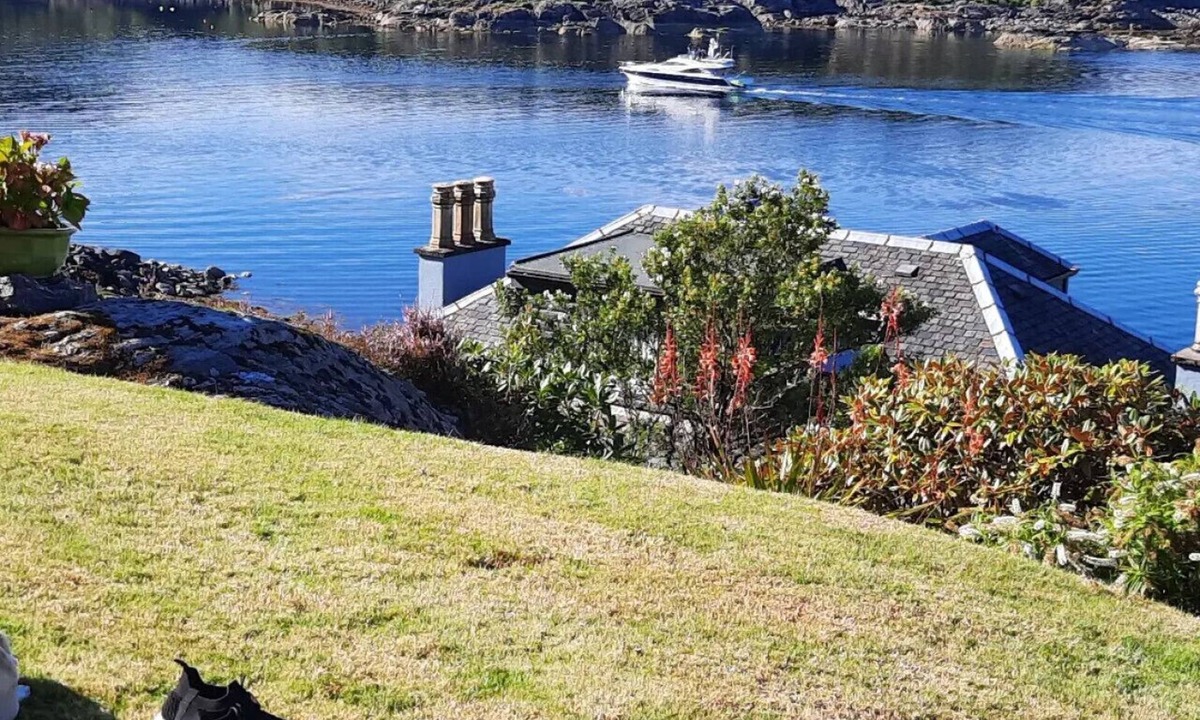 Tarbert Apartment | Glencarrick - Harbour View